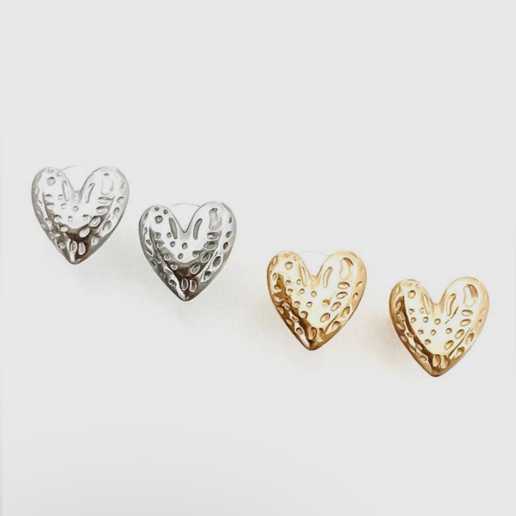 Heart Studs